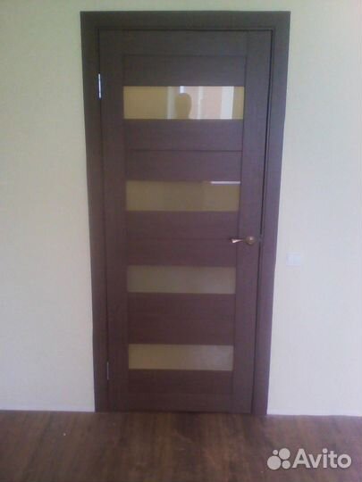 Установка-монтаж дверей, укладка ламината