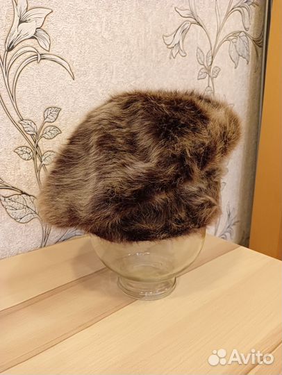 Берет женский зимний