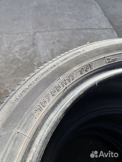 Yokohama dB Decibel E70 215/55 R17 93V