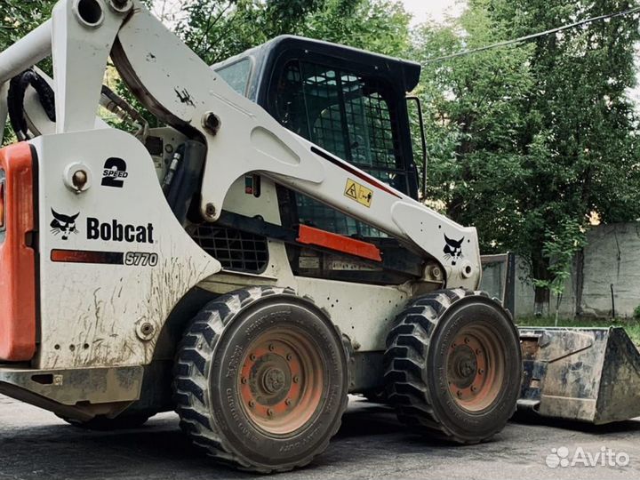 Услуги мини погрузчика бобкэт