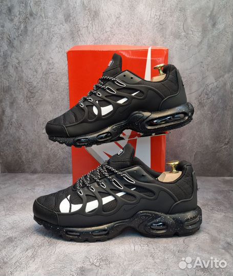 Кроссовки мужские nike air max tn plus