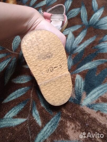 Сандалии для девочки