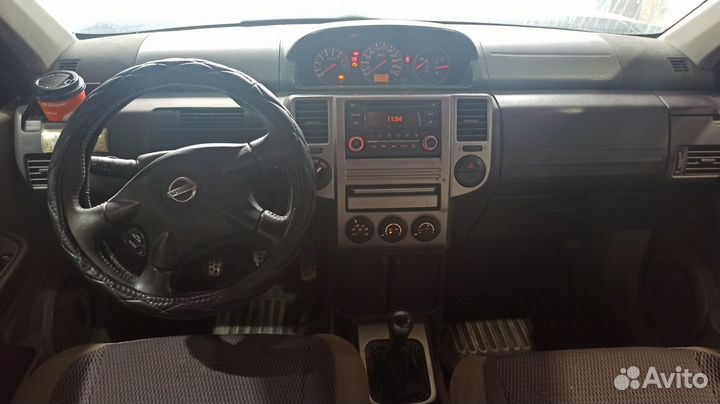 Ручка двери внутренняя левая Nissan X-Trail 806718