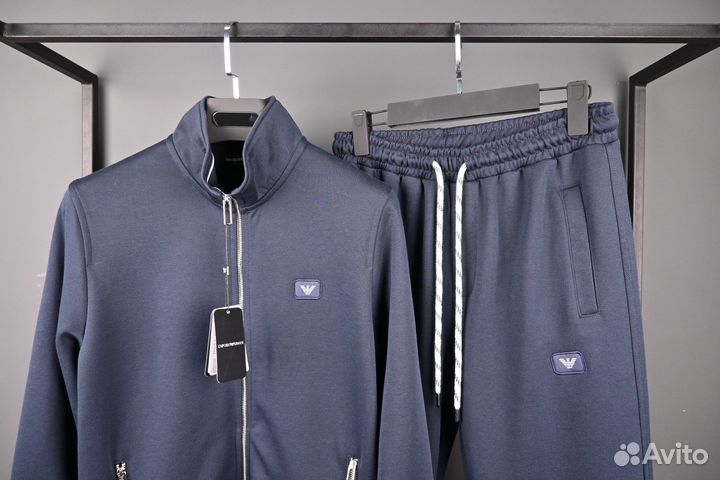 Спортивный костюм Armani Шоу-рум