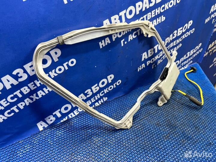 Антенна Mercedes-Benz W220 седан 2002