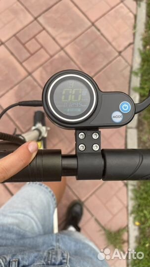 Самокат взрослый электрический Joyer Y1-36V White