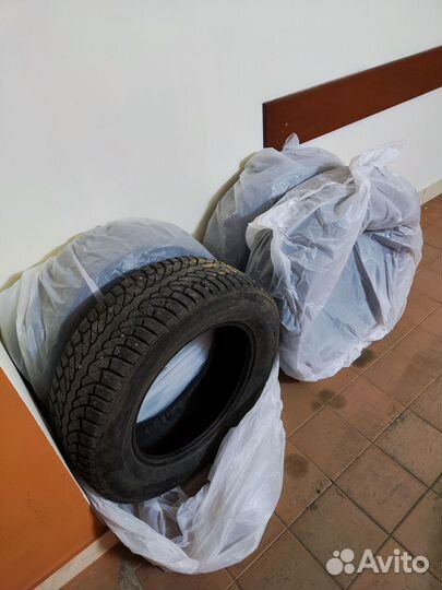 Pirelli Formula Ice 225/65 R17