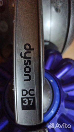 Пылесос Dyson DC 37