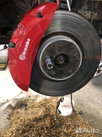 Суппорт Суппорта Ренж ровер 510сил Ленд ровер