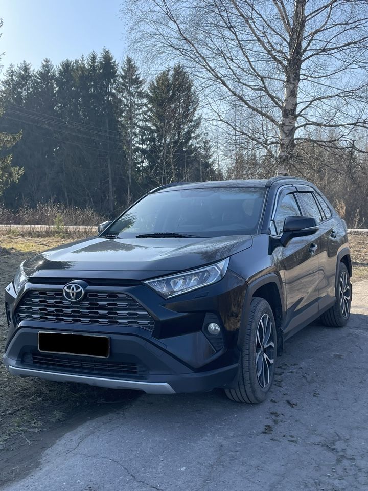 Toyota RAV4: фото владельца