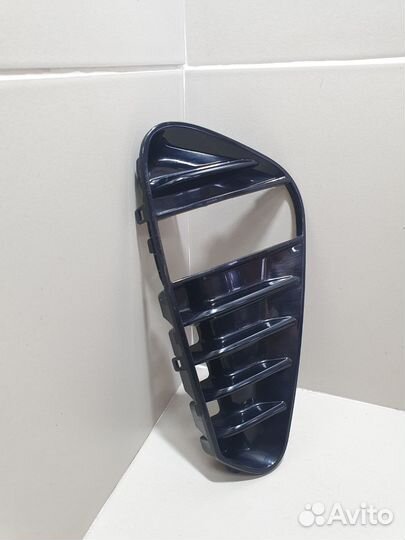 Накладка противотуманной фары Geely Coolray