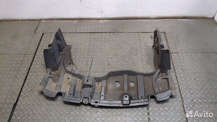 Защита моторного отсека Toyota Yaris, 2012