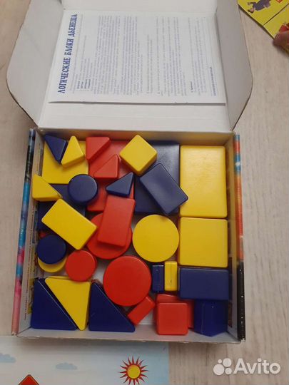 Учебно-игровое пособие,логические блоки дьеныша