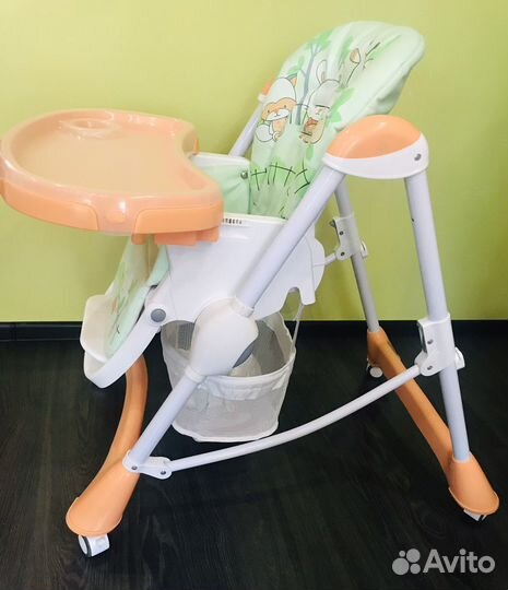 Стульчик для кормления babyton + бонус (фартучек)