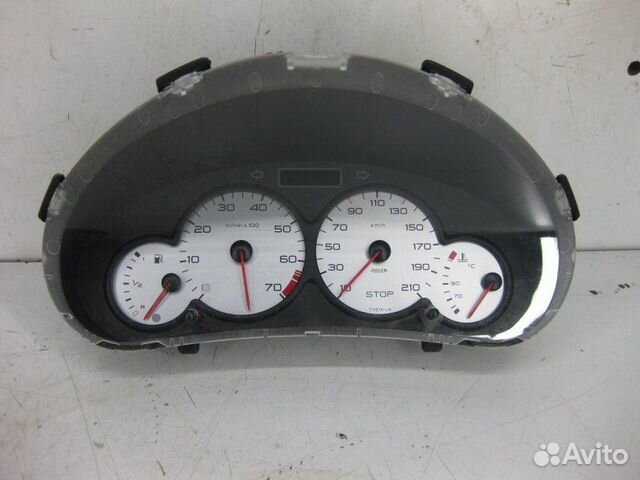 Щиток приборов Peugeot 206 1.4 1999