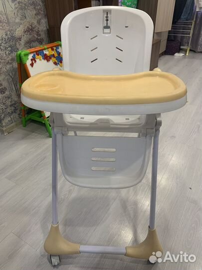 Стул для кормления
