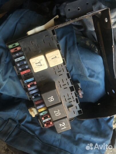 Блок предохранителей volkswagen golf 2