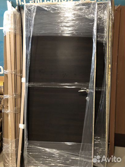 Дверь офисная