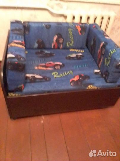 Детская кровать для подростков