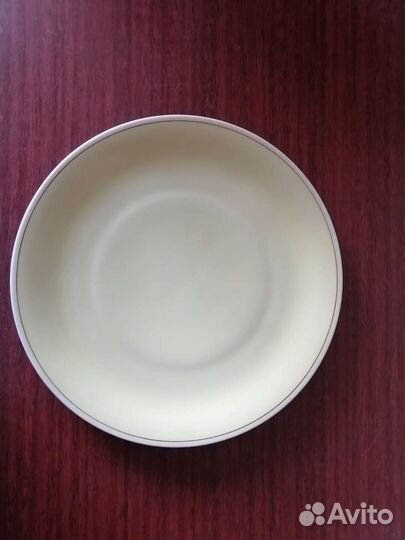 Блюдо из сервиза гдр. Фарфор