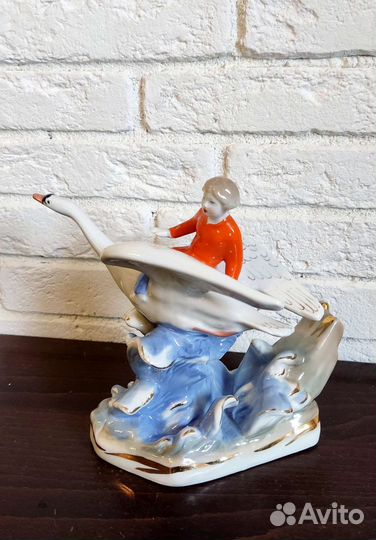 Статуэтка Гуси - Лебеди, Дулево