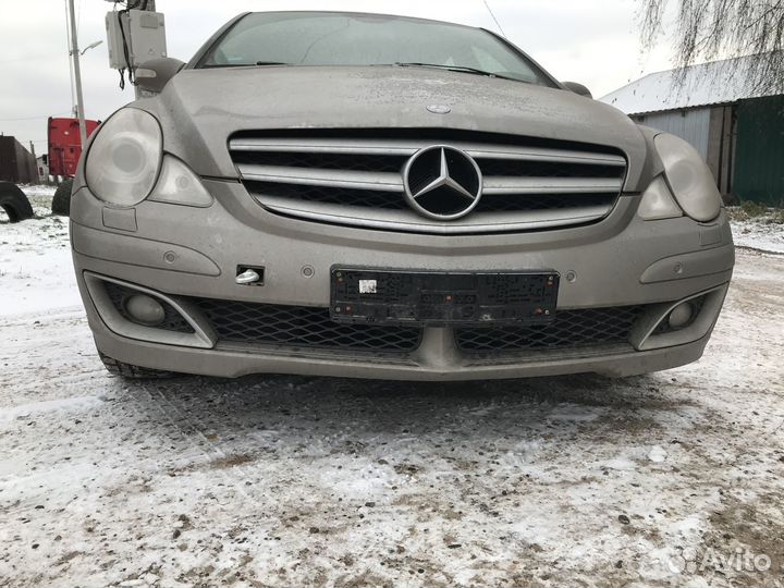 В разборе mercedes W251 long люк OM642 кпп 722.902
