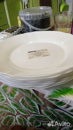 Тарелки обеденные