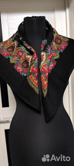Платок тонкая шерсть СССР размер 72*72