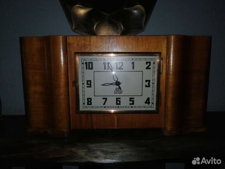 Настольные часы с боем