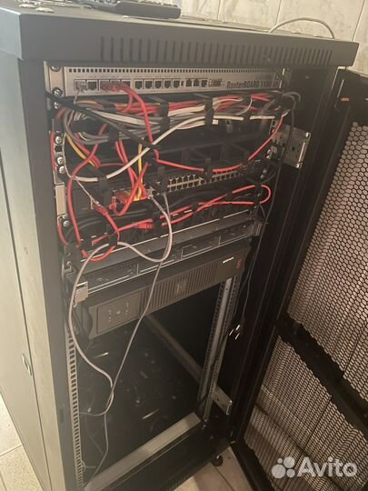 Сервер HP ProLiant DL160 Gen8 в сборе