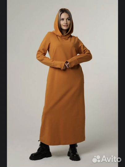 Платье длинное трикотажное