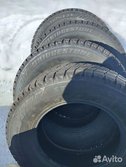 Bridgestone Blizzak W960 205/70 R15 200G