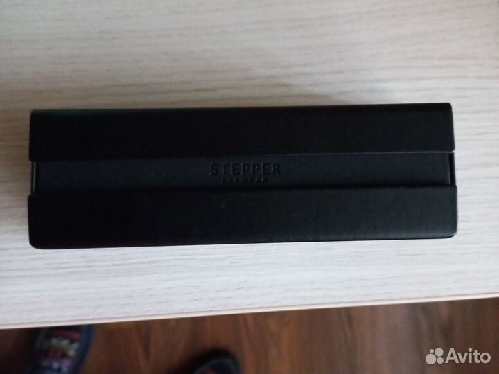 Футляр для очков кожаный