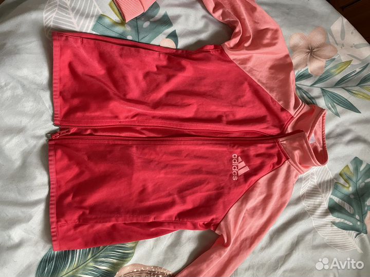 Спортивный костюм adidas