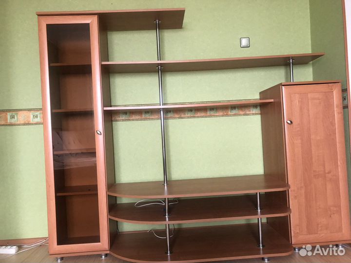 Стенка в гостиную бу