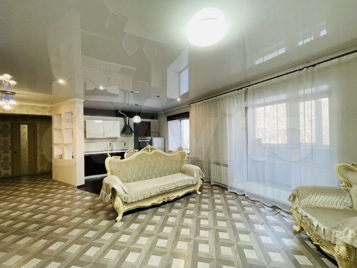 3-к. квартира, 67 м², 3/3 эт.