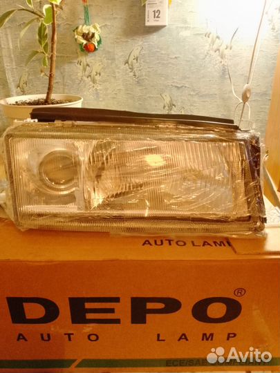 Фара передняя правая на skoda octavia tur1 94-98г