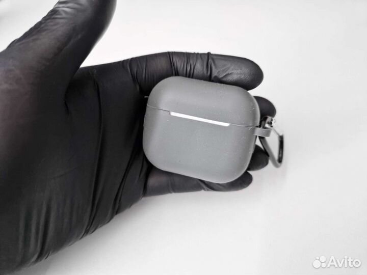Чехол для наушников AirPods 3 с карабином
