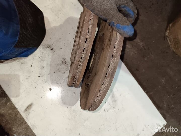 Диски передние тормозные Citroen C5