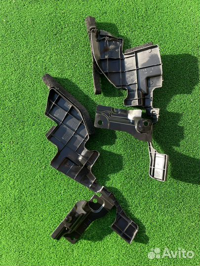 Защита радиатора Toyota Alphard GGH20W