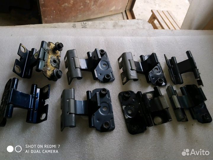 Петли багажника Jeep Grand Cherokee wj