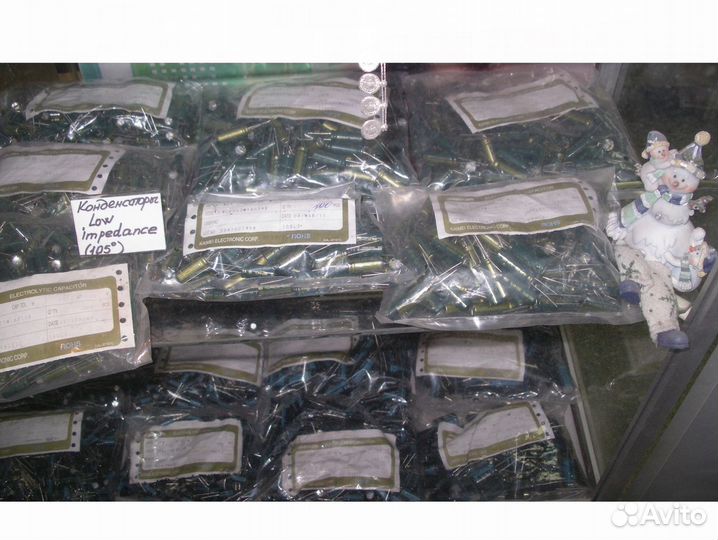 Конденсаторы, резистоы