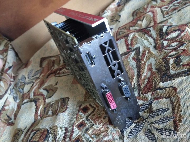 Видеокарта xfx r7700