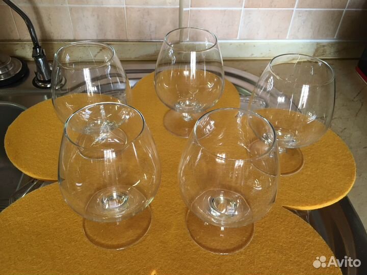 Сервизы, хрусталь, фарфор, посуда, рюмки