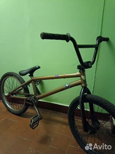 Трюковой велосипед bmx