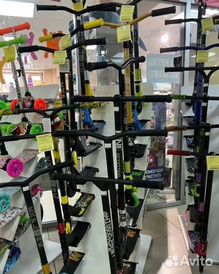 Трюковой самокат