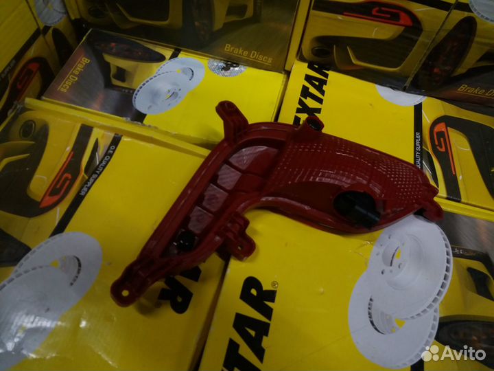 Задний противотуманный фонарь 92405-H0000