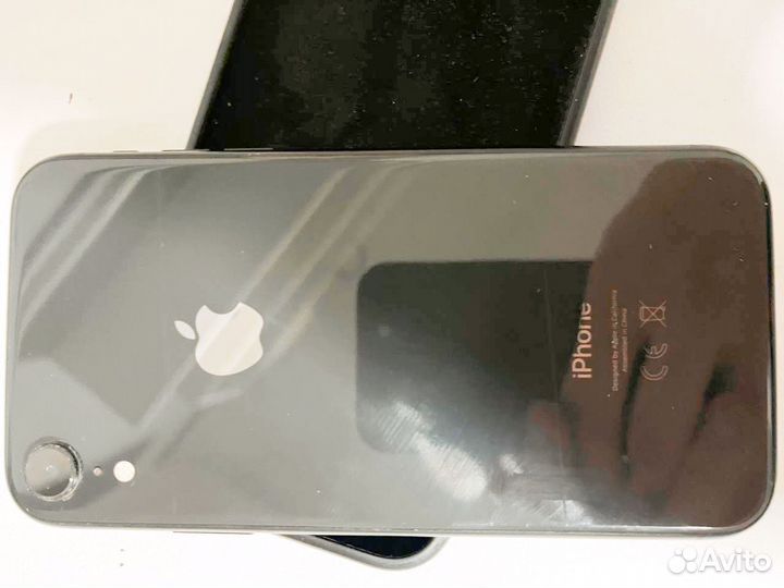 iPhone Xr, 64 ГБ