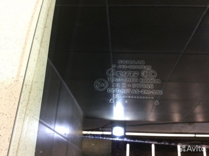 Стекло двери задней правой Kaiyi E5 седан пробег