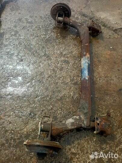 Задняя балка Volkswagen Golf 3